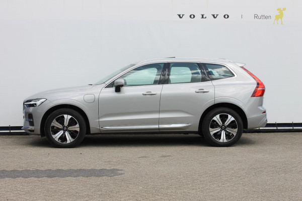 Volvo XC60 T6 350PK Long Range Plug-in hybrid AWD Plus Bright Panoramisch schuif-kanteldak / Google infotainment / Lederen bekleding / Parkeersensoren voor en achter met parkeercamera / Road Sign information / Cruise Control