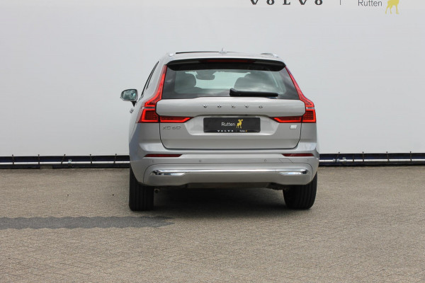 Volvo XC60 T6 350PK Long Range Plug-in hybrid AWD Plus Bright Panoramisch schuif-kanteldak / Google infotainment / Lederen bekleding / Parkeersensoren voor en achter met parkeercamera / Road Sign information / Cruise Control