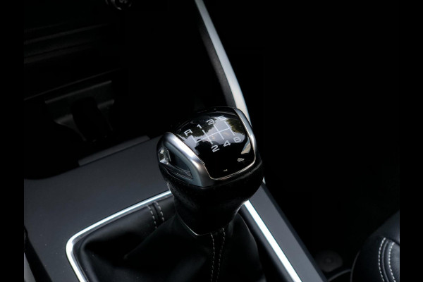 Audi Q2 35 TFSI S Edition | S-Line | Virt. Cockp., Navi, Camera, Carplay/Android, Cruise, Climate, Afn. Trekh. | Dealeronderhouden