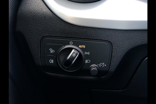 Audi Q2 35 TFSI S Edition | S-Line | Virt. Cockp., Navi, Camera, Carplay/Android, Cruise, Climate, Afn. Trekh. | Dealeronderhouden