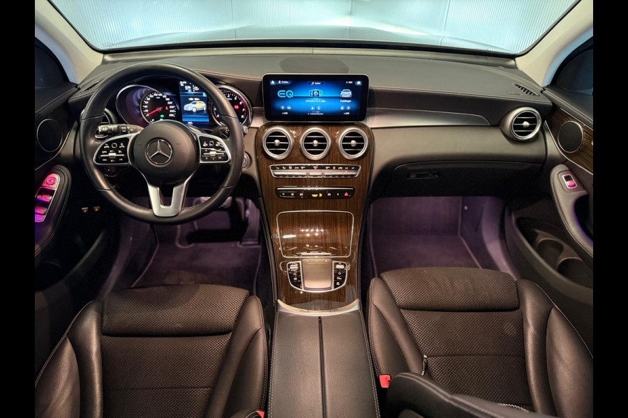 Mercedes-Benz GLC 300e 4 Matic Luxury-PANORAMA-360 CAMERA-TREKHAAK-DODEHOEK-COMPLEET