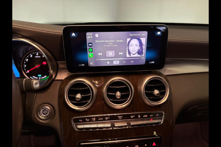Mercedes-Benz GLC 300e 4 Matic Luxury-PANORAMA-360 CAMERA-TREKHAAK-DODEHOEK-COMPLEET