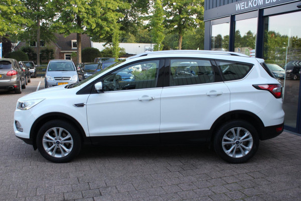 Ford Kuga 1.5 EcoBoost Titanium|Prijs rijklaar incl. 12 mnd garantie| Trekhaak Navi PDC Stoel en stuurverwarming Carplay