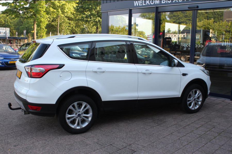 Ford Kuga 1.5 EcoBoost Titanium|Prijs rijklaar incl. 12 mnd garantie| Trekhaak Navi PDC Stoel en stuurverwarming Carplay
