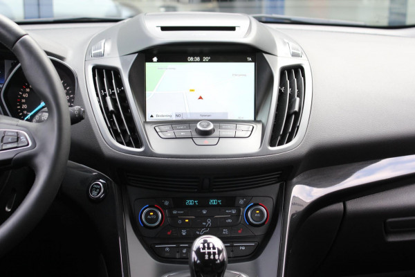 Ford Kuga 1.5 EcoBoost Titanium|Prijs rijklaar incl. 12 mnd garantie| Trekhaak Navi PDC Stoel en stuurverwarming Carplay