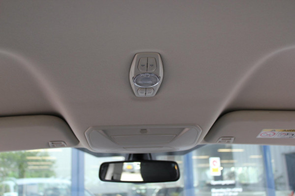 Ford Kuga 1.5 EcoBoost Titanium|Prijs rijklaar incl. 12 mnd garantie| Trekhaak Navi PDC Stoel en stuurverwarming Carplay