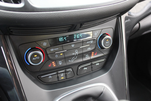 Ford Kuga 1.5 EcoBoost Titanium|Prijs rijklaar incl. 12 mnd garantie| Trekhaak Navi PDC Stoel en stuurverwarming Carplay