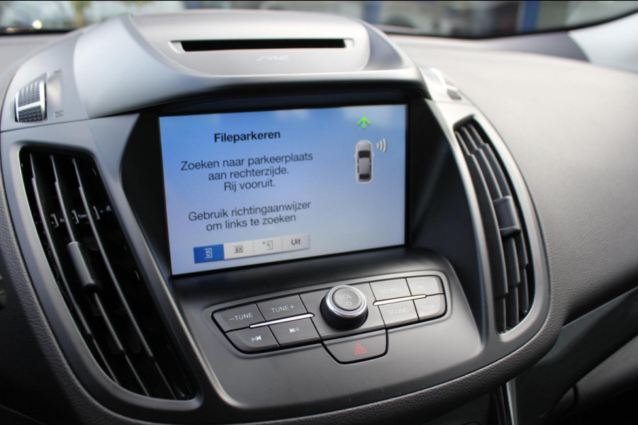 Ford Kuga 1.5 EcoBoost Titanium|Prijs rijklaar incl. 12 mnd garantie| Trekhaak Navi PDC Stoel en stuurverwarming Carplay