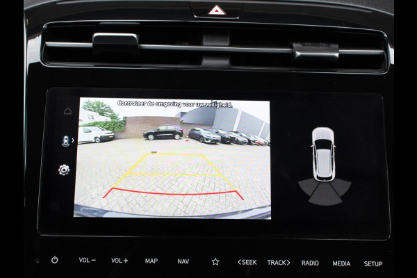Hyundai Tucson 1.6 T-GDI PHEV Comfort 4WD Climate control Adaptieve cruise control Parkeersensoren achter Achteruitrij camera Navigatie LED Apple Carplay/ Android Auto