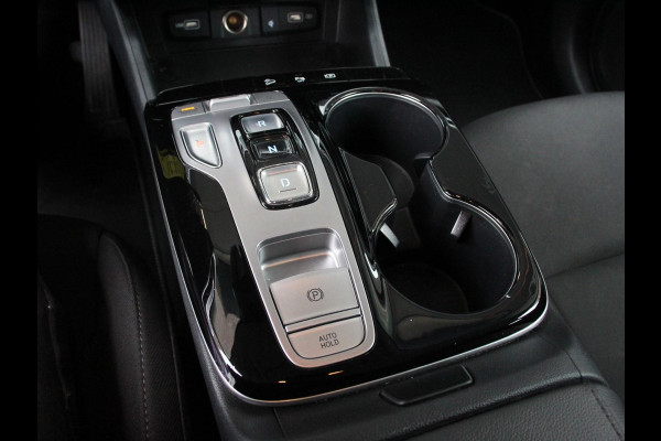 Hyundai Tucson 1.6 T-GDI PHEV Comfort 4WD Climate control Adaptieve cruise control Parkeersensoren achter Achteruitrij camera Navigatie LED Apple Carplay/ Android Auto