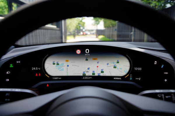 Porsche Taycan Cross Turismo 4 93 kWh GERESERVEERD