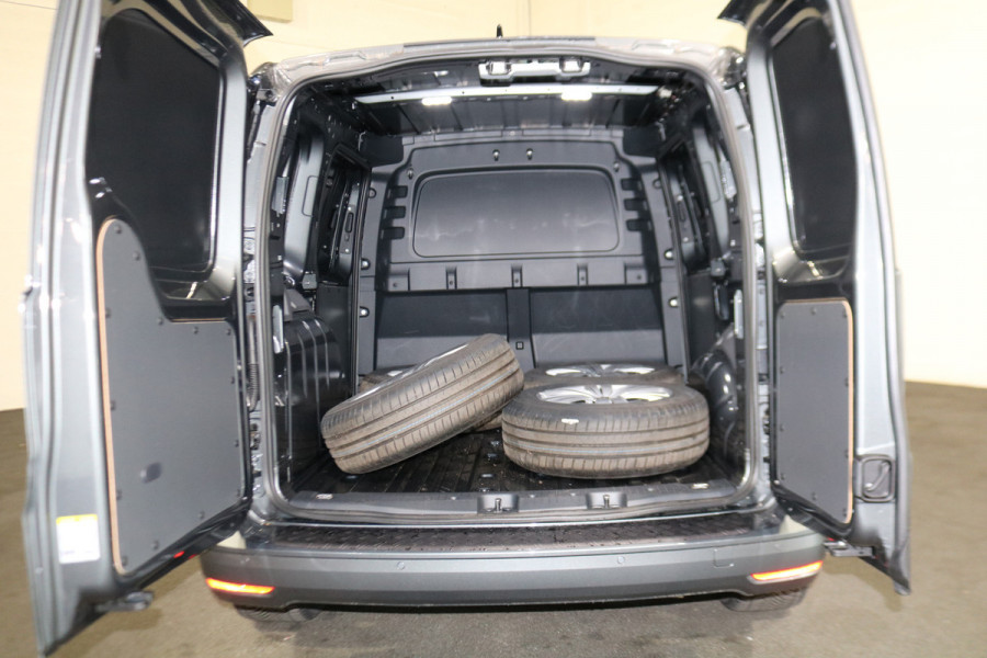Volkswagen Caddy 2.0 TDI 120pk Automaat Black Line