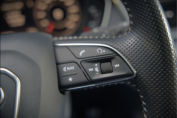 Audi Q5 2.0 TFSI quattro Launch Edition | Bang & Olufsen | Panoramadak | Stoelverwarming | Luchtvering | RS Stoelen | Adaptive Cruise Control | B&O | Elektrische Stoelen | Camera | Dodehoekdetectie | Keyless