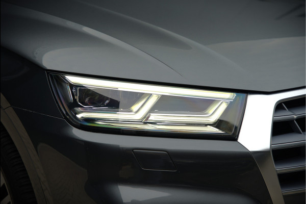 Audi Q5 2.0 TFSI quattro Launch Edition | Bang & Olufsen | Panoramadak | Stoelverwarming | Luchtvering | RS Stoelen | Adaptive Cruise Control | B&O | Elektrische Stoelen | Camera | Dodehoekdetectie | Keyless