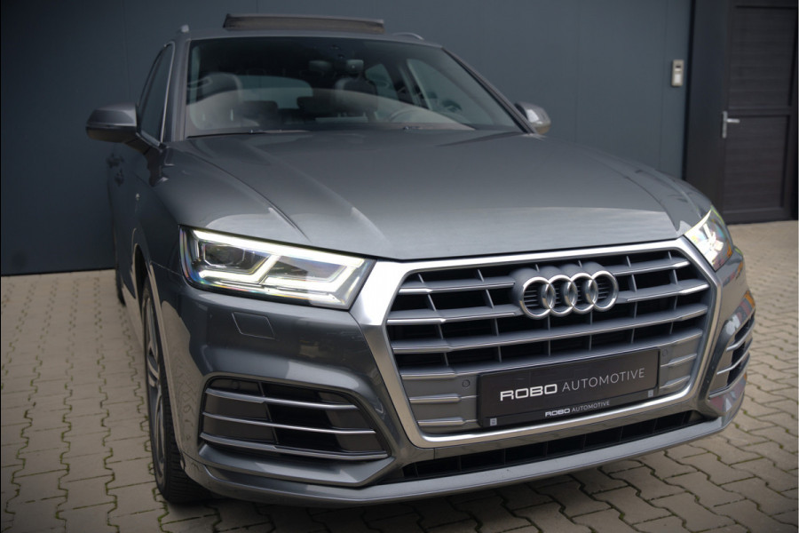 Audi Q5 2.0 TFSI quattro Launch Edition | Bang & Olufsen | Panoramadak | Stoelverwarming | Luchtvering | RS Stoelen | Adaptive Cruise Control | B&O | Elektrische Stoelen | Camera | Dodehoekdetectie | Keyless
