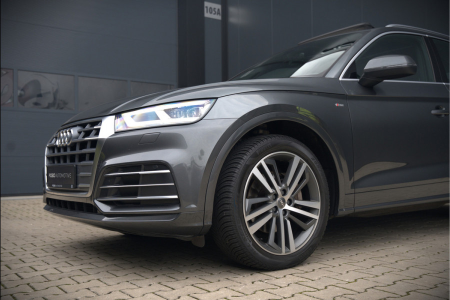 Audi Q5 2.0 TFSI quattro Launch Edition | Bang & Olufsen | Panoramadak | Stoelverwarming | Luchtvering | RS Stoelen | Adaptive Cruise Control | B&O | Elektrische Stoelen | Camera | Dodehoekdetectie | Keyless