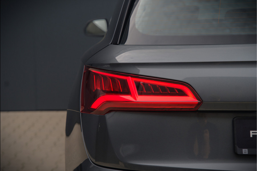 Audi Q5 2.0 TFSI quattro Launch Edition | Bang & Olufsen | Panoramadak | Stoelverwarming | Luchtvering | RS Stoelen | Adaptive Cruise Control | B&O | Elektrische Stoelen | Camera | Dodehoekdetectie | Keyless