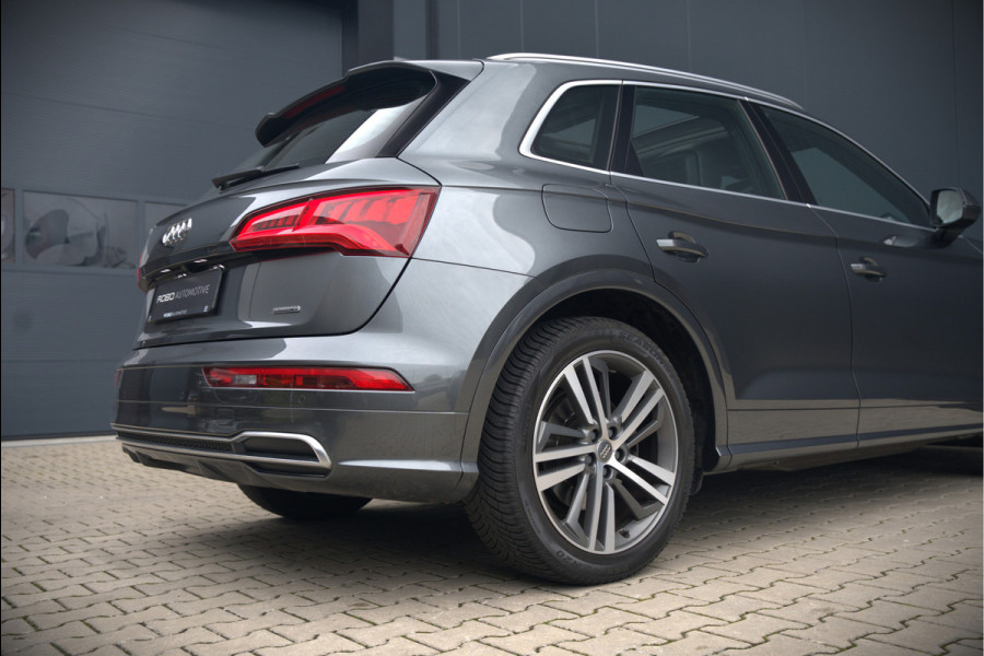 Audi Q5 2.0 TFSI quattro Launch Edition | Bang & Olufsen | Panoramadak | Stoelverwarming | Luchtvering | RS Stoelen | Adaptive Cruise Control | B&O | Elektrische Stoelen | Camera | Dodehoekdetectie | Keyless