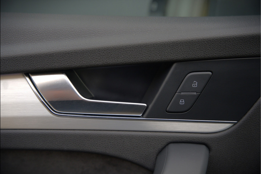 Audi Q5 2.0 TFSI quattro Launch Edition | Bang & Olufsen | Panoramadak | Stoelverwarming | Luchtvering | RS Stoelen | Adaptive Cruise Control | B&O | Elektrische Stoelen | Camera | Dodehoekdetectie | Keyless