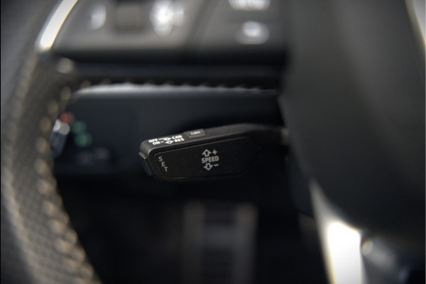 Audi Q5 2.0 TFSI quattro Launch Edition | Bang & Olufsen | Panoramadak | Stoelverwarming | Luchtvering | RS Stoelen | Adaptive Cruise Control | B&O | Elektrische Stoelen | Camera | Dodehoekdetectie | Keyless