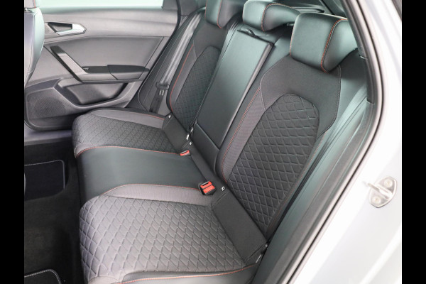 Seat Leon Sportstourer 1.0 TSI FR Business 110 pk | Verlengde garantie | Navigatie | Parkeersensoren achter | Autom. airco (3 zones) | LED koplampen |  Apple Carplay/Android Auto |