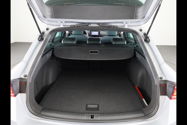 Seat Leon Sportstourer 1.0 TSI FR Business 110 pk | Verlengde garantie | Navigatie | Parkeersensoren achter | Autom. airco (3 zones) | LED koplampen |  Apple Carplay/Android Auto |