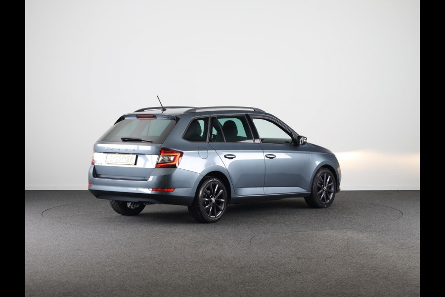 Škoda Fabia Combi 1.0 TSI Sport Business 95 pk | Navigatie via App | Parkeersensoren | Autom. airco | Stoelverwarming | Keyless | Apple Carplay/Android Auto |