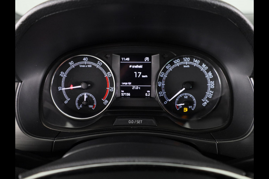 Škoda Fabia Combi 1.0 TSI Sport Business 95 pk | Navigatie via App | Parkeersensoren | Autom. airco | Stoelverwarming | Keyless | Apple Carplay/Android Auto |