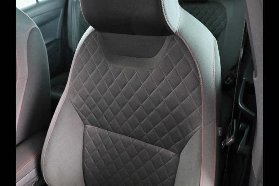 Škoda Fabia Combi 1.0 TSI Sport Business 95 pk | Navigatie via App | Parkeersensoren | Autom. airco | Stoelverwarming | Keyless | Apple Carplay/Android Auto |