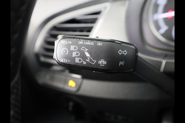 Škoda Fabia Combi 1.0 TSI Sport Business 95 pk | Navigatie via App | Parkeersensoren | Autom. airco | Stoelverwarming | Keyless | Apple Carplay/Android Auto |