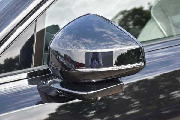 Volvo EX90 Twin Motor Performance Ultra Extra Getint Glas | B&W Audio | Luchtvering | 22 Inch LM | Climate Pack | Wool blend Uit Voorraad Leverbaar
