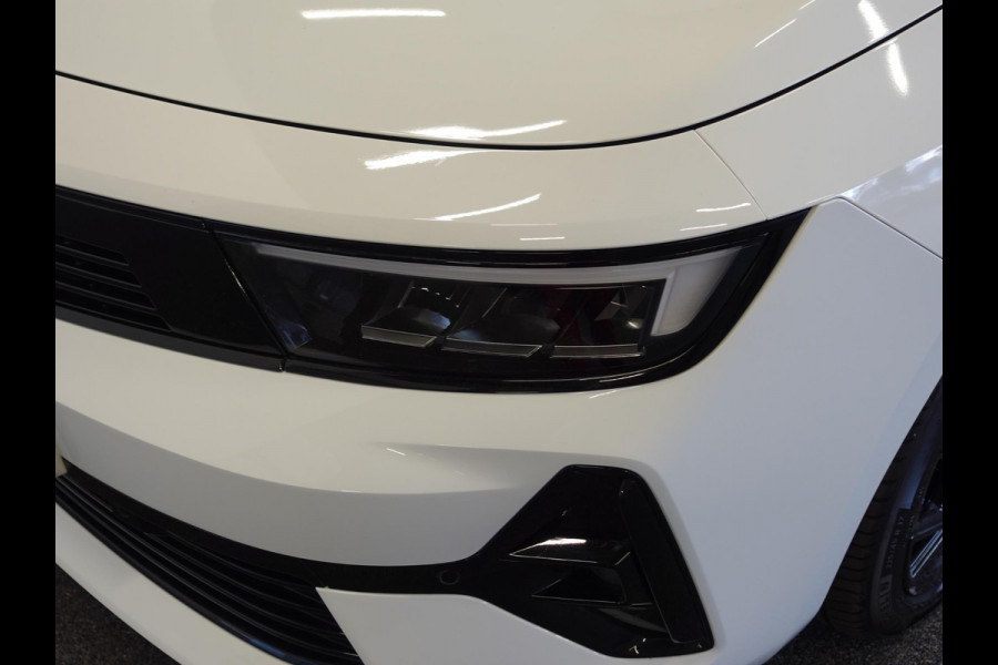 Opel Astra 1.2 130pk GS Line Automaat Climate control  Adaptive cruise control  LED  Voorstoelen verwarmd | Stuurwiel verwarmd | Achteruitrij camera 360* | Sfeer verlichting | Apple carplay/ Andriod auto