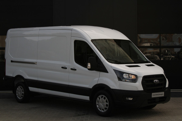 Ford Transit 350 2.0 TDCI L3H2 Trend MHEV 170pk Trend - Navigatie - Blind Spot - Adaptive cruise - Camera - 270gr deuren - Trekhaak - Rijklaa