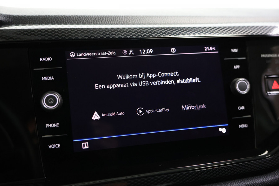 Volkswagen Polo 1.0 TSI DSG Highline CARPLAY DAB LED STOELVW KEYLS '23