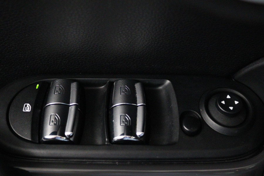MINI Mini 1.2 One Salt Business (NAVIGATIE, PARKEERSENSOREN, STUURBEDIENING, CRUISE, 5-DEURS)