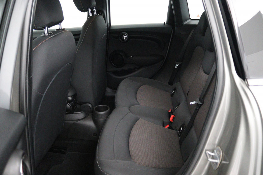 MINI Mini 1.2 One Salt Business (NAVIGATIE, PARKEERSENSOREN, STUURBEDIENING, CRUISE, 5-DEURS)