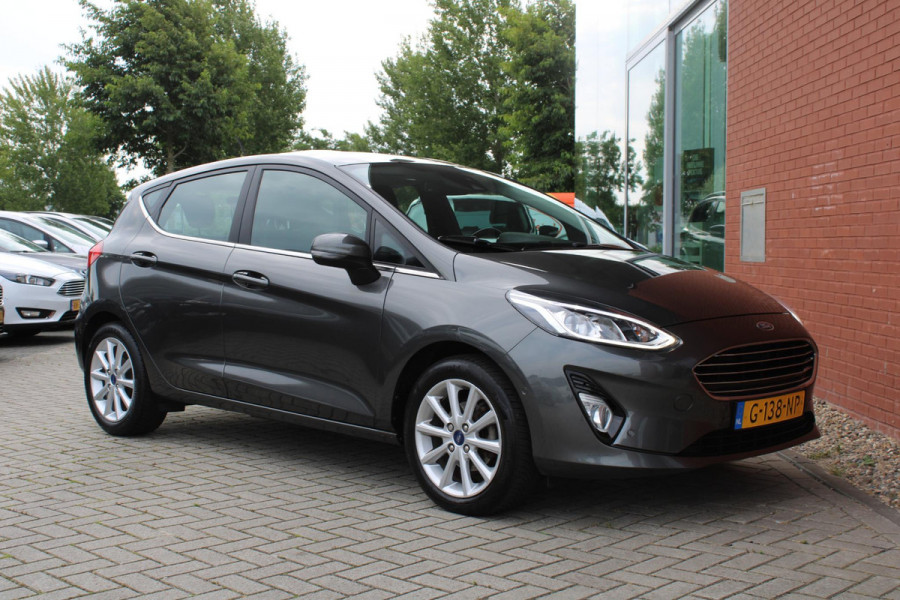 Ford Fiesta 1.0 EcoBoost Titanium 100pk | Navigatie | Camera | Cruise Control | Climate Control | PDC V+A | Automatisch inparkeren