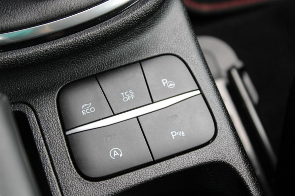 Ford Fiesta 1.0 EcoBoost Titanium 100pk | Navigatie | Camera | Cruise Control | Climate Control | PDC V+A | Automatisch inparkeren