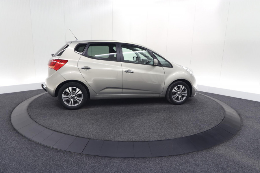 Kia Venga 1.6 CVVT Summer Edition | Trekhaak | Camera | Navigatie
