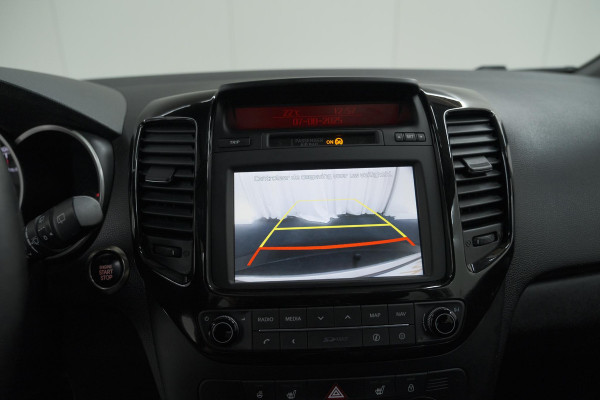 Kia Venga 1.6 CVVT Summer Edition | Trekhaak | Camera | Navigatie