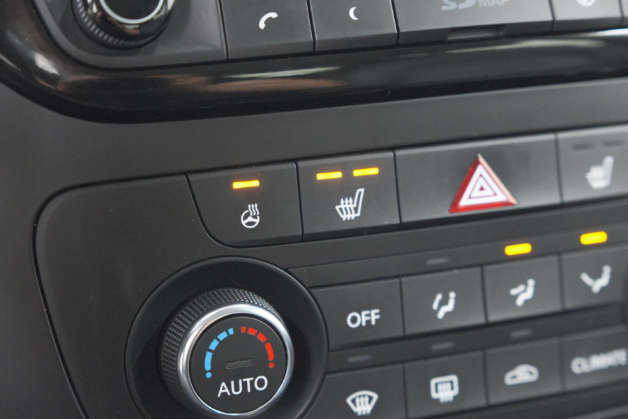 Kia Venga 1.6 CVVT Summer Edition | Trekhaak | Camera | Navigatie