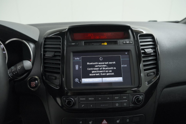 Kia Venga 1.6 CVVT Summer Edition | Trekhaak | Camera | Navigatie