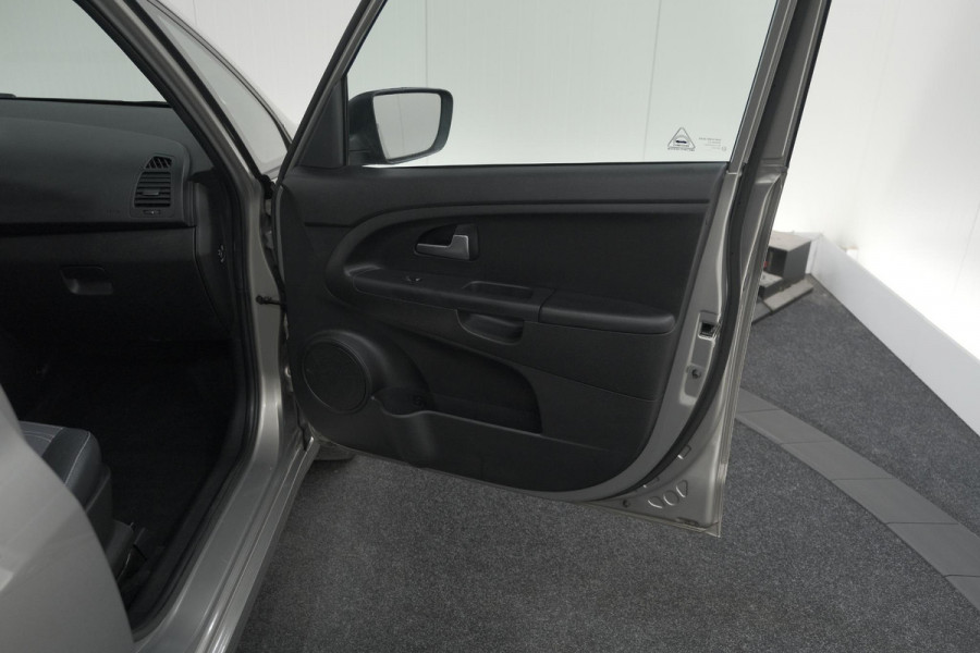Kia Venga 1.6 CVVT Summer Edition | Trekhaak | Camera | Navigatie