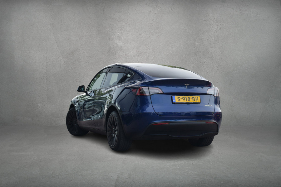 Tesla Model Y Long Range AWD 75 kWh | SOH: 93,6% | Achterbank verw. | Stuurverwarming