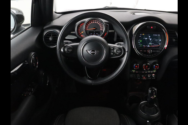MINI Cooper 1.5 Chili | Stoelverwarming | Carplay | Full LED | Climate control | Half leder | Navigatie | Parkeerhulp | Cruise control | Bluetooth