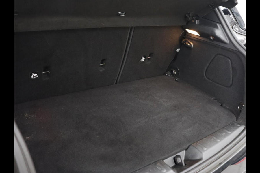 MINI Cooper 1.5 Chili | Stoelverwarming | Carplay | Full LED | Climate control | Half leder | Navigatie | Parkeerhulp | Cruise control | Bluetooth