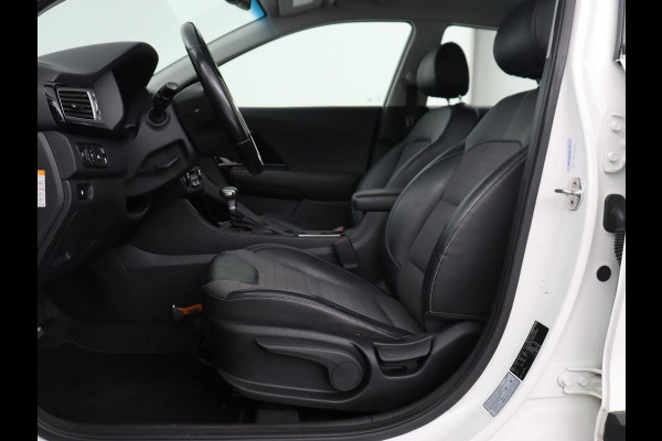 Kia Niro 1.6 GDi Hybrid DynamicLine | Trekhaak | Camera | Carplay | Half leder | Navigatie | Parkeerhulp | Climate control | Cruise control