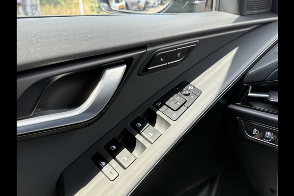 Kia Niro 1.6 GDi Hybrid ExecutiveLine | Schuifdak | Leder | Memory | ACC | Keyless | HUD | 18 inch