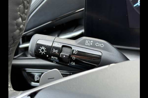 Kia Niro 1.6 GDi Hybrid ExecutiveLine | Schuifdak | Leder | Memory | ACC | Keyless | HUD | 18 inch