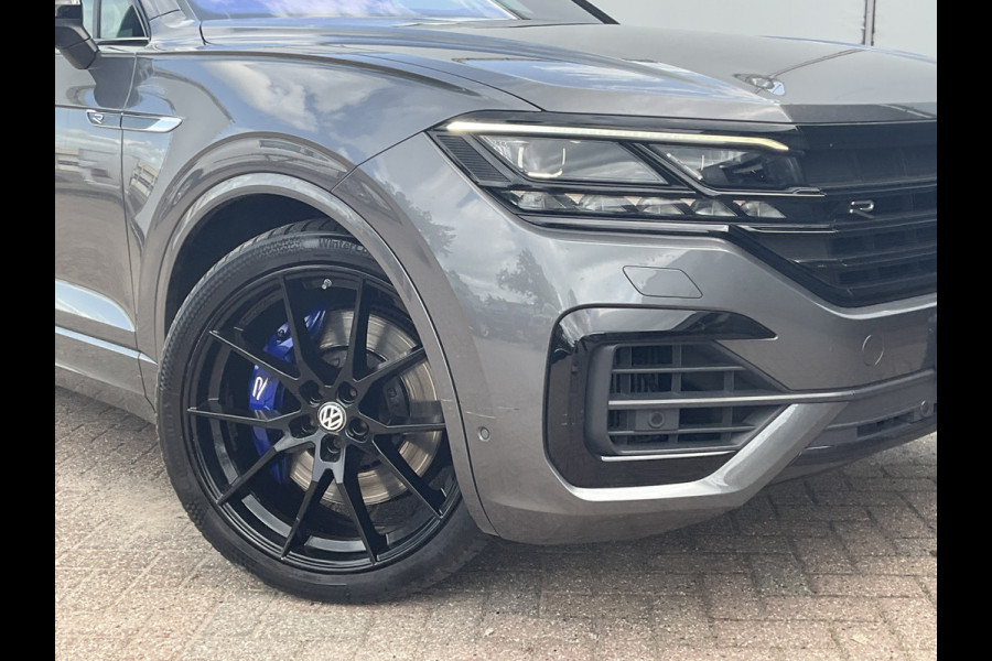 Volkswagen Touareg 3.0 TSI 4MOTION R 462PK PHEV Pano Elek.Trekhaak [3500KG] Luchtvering Matrix Memory VOL!